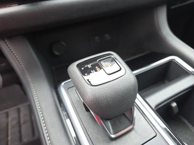 Used 2025 Nissan Pathfinder SV image 21
