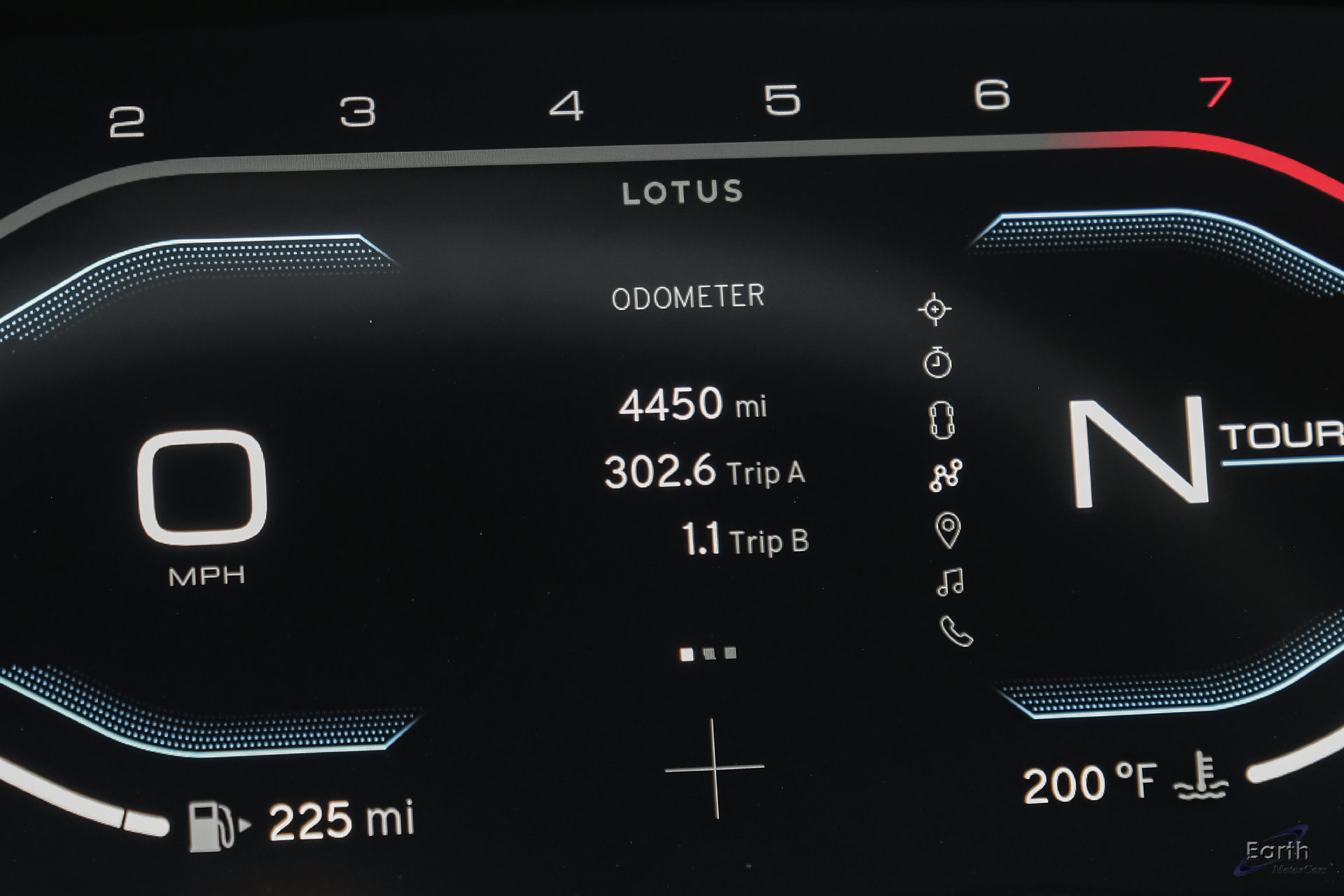 Used 2025 Lotus Emira RWD image 94