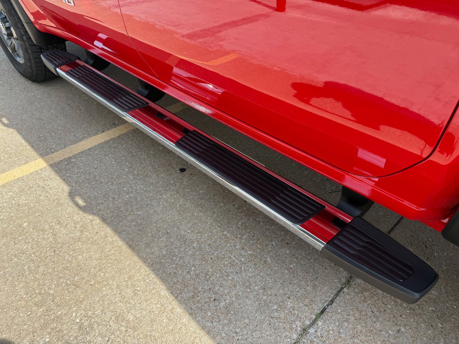 New 2026 GMC Sierra 2500 SLE w/ SLE Value Package; image 9