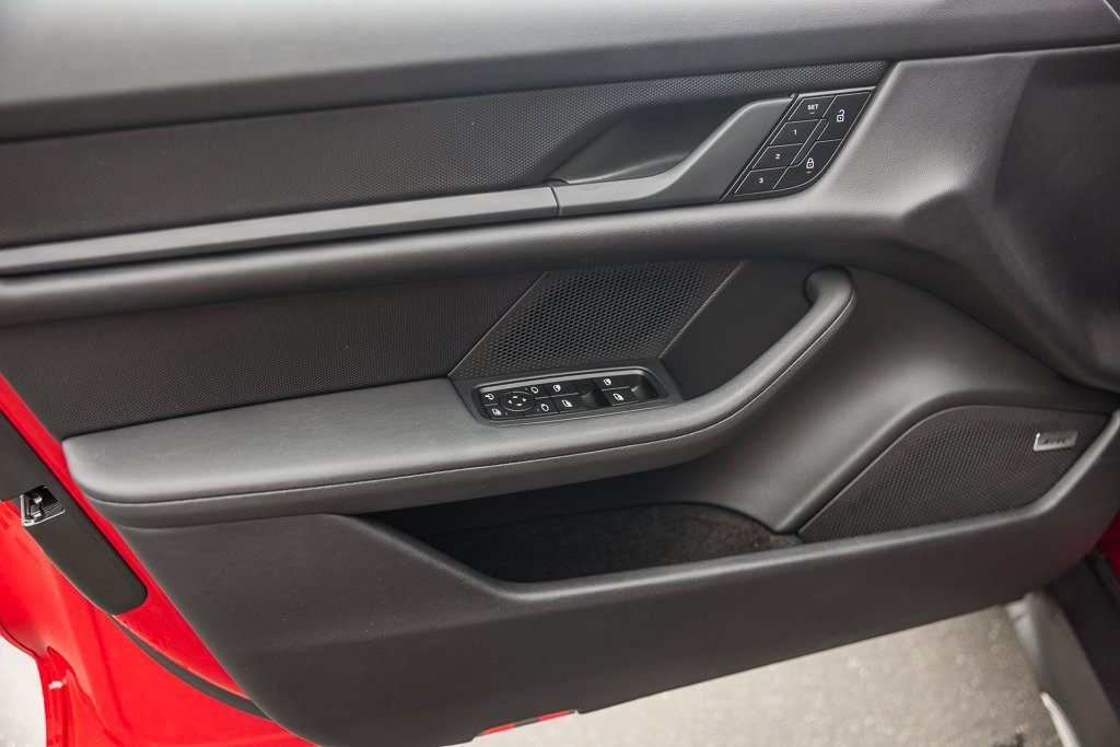 Certified 2024 Porsche Taycan 4S image 25