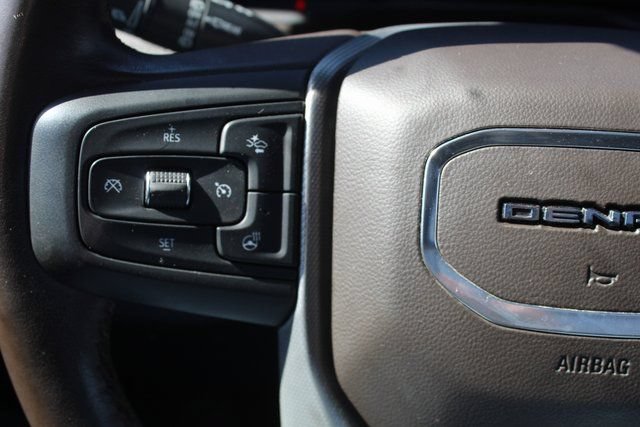Used 2022 GMC Yukon Denali AWD/4WD image 25