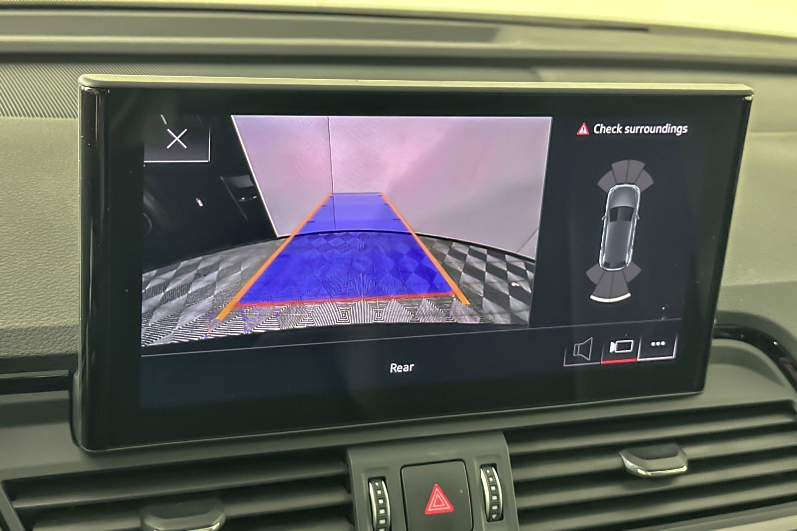 Used 2023 Audi Q5 2.0T Premium w/ Convenience Package image 18