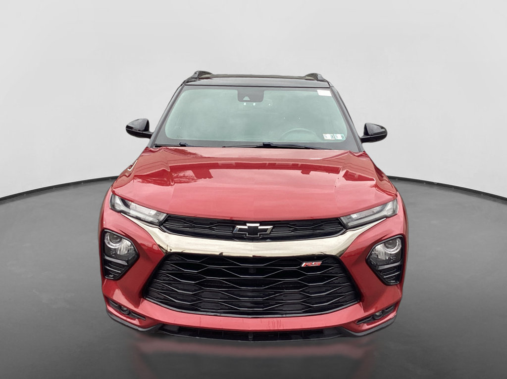 Used 2021 Chevrolet TrailBlazer RS w/ Sun and Liftgate Package AWD/4WD image 2