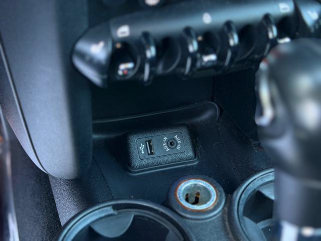 Used 2013 MINI Cooper Hardtop FWD image 17