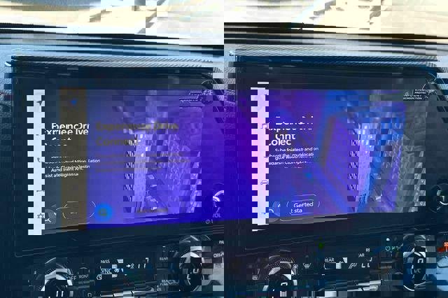 Used 2025 Toyota Highlander XSE image 26