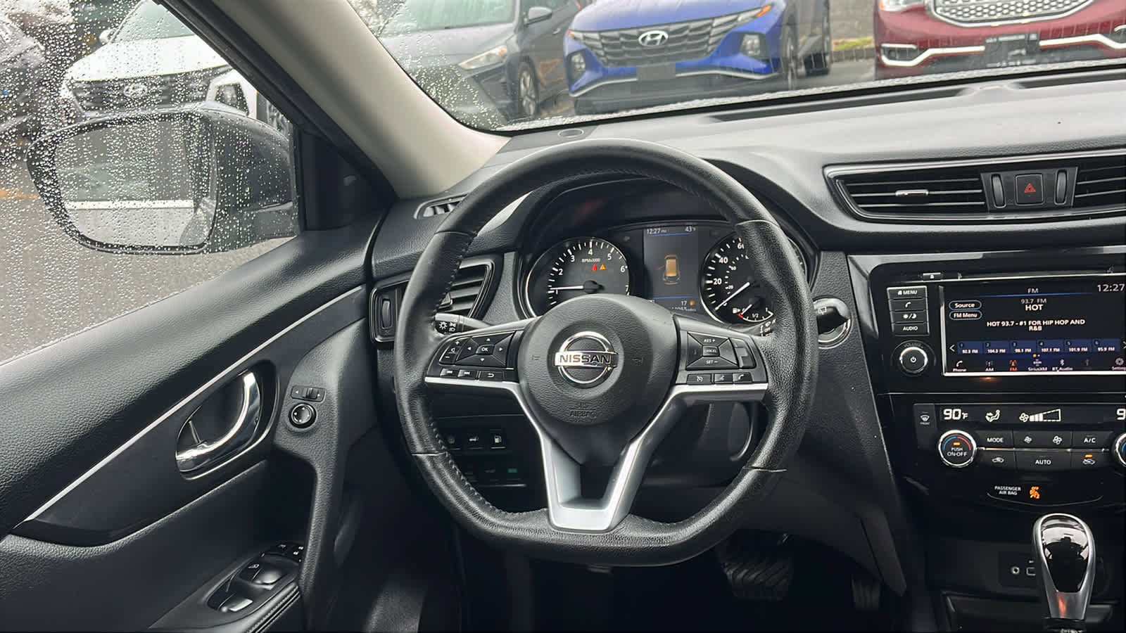 Used 2019 Nissan Rogue SV AWD/4WD image 21