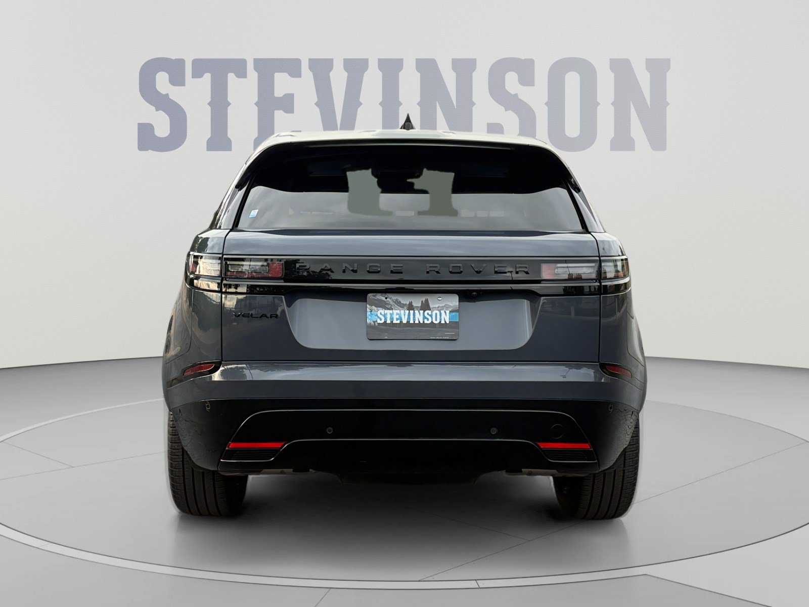 Used 2025 Land Rover Range Rover Velar Dynamic SE AWD/4WD image 4