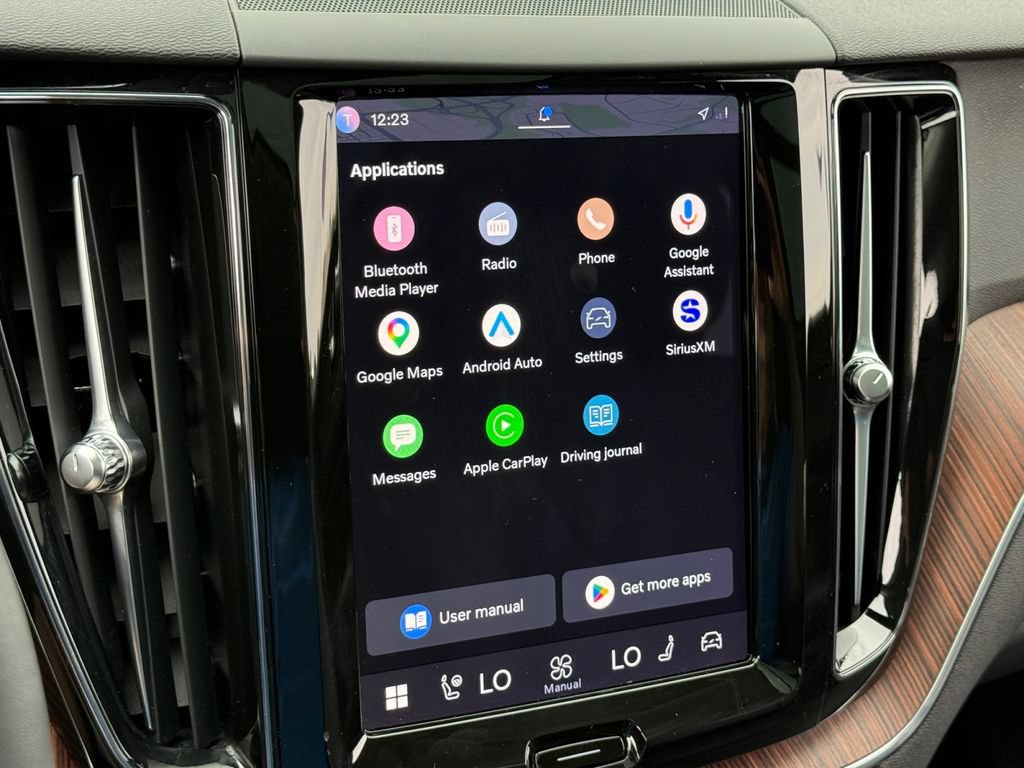 Certified 2023 Volvo XC60 B5 Plus w/ Climate Package AWD/4WD image 35