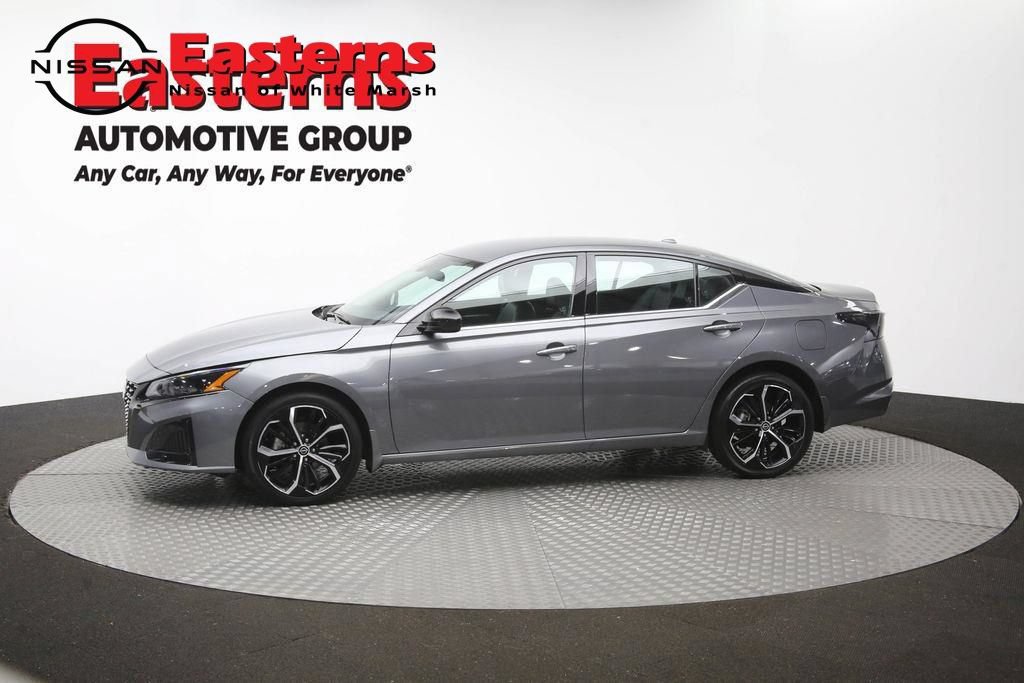 Used 2025 Nissan Altima 2.5 SR AWD/4WD image 59