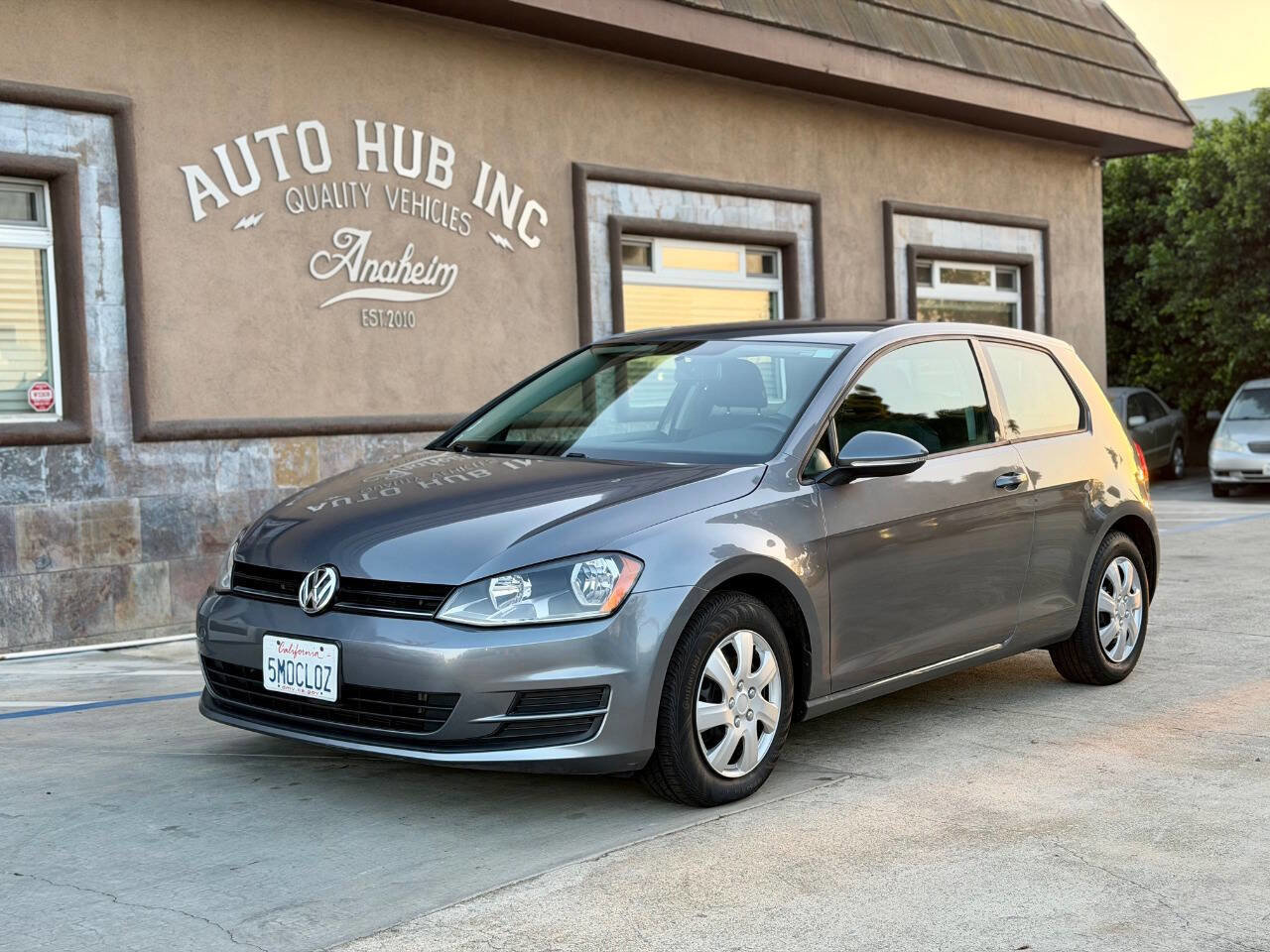 Used 2015 Volkswagen Golf Launch Edition