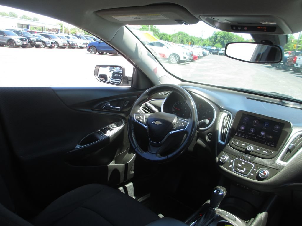 Used 2020 Chevrolet Malibu RS w/ LPO, Convenience Package 1 FWD image 20