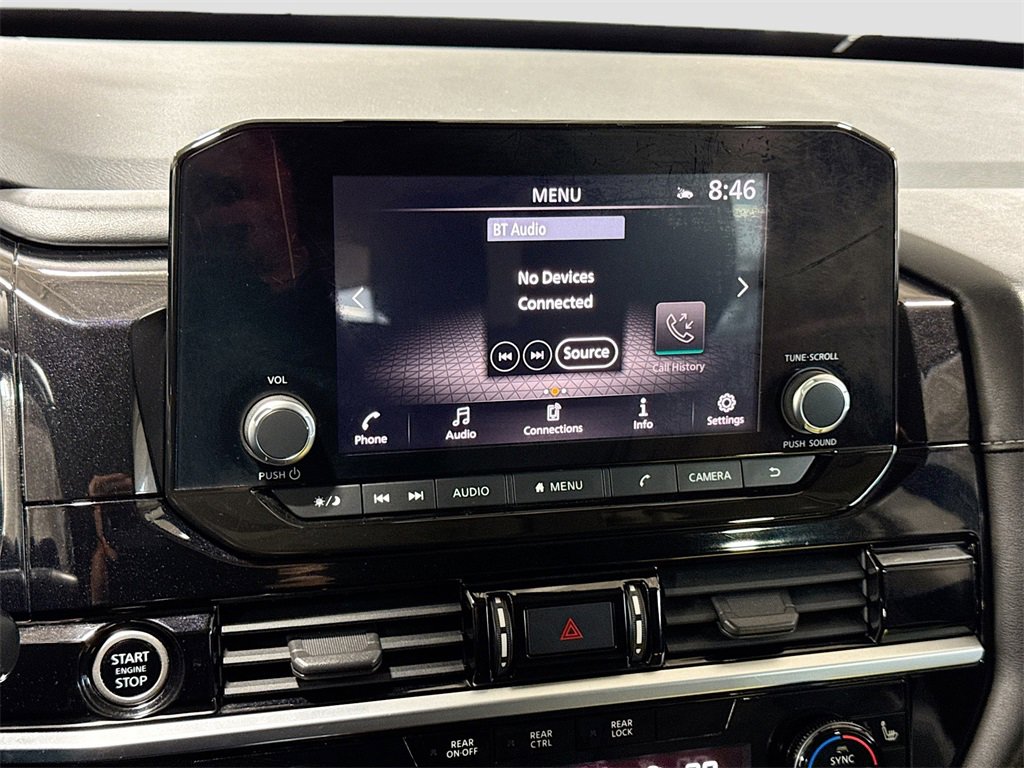 Used 2022 Nissan Pathfinder SV image 21