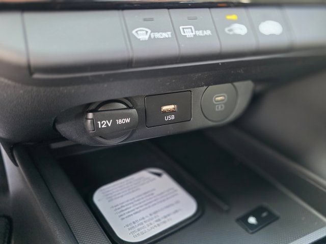 New 2026 Hyundai Elantra Sport FWD image 28