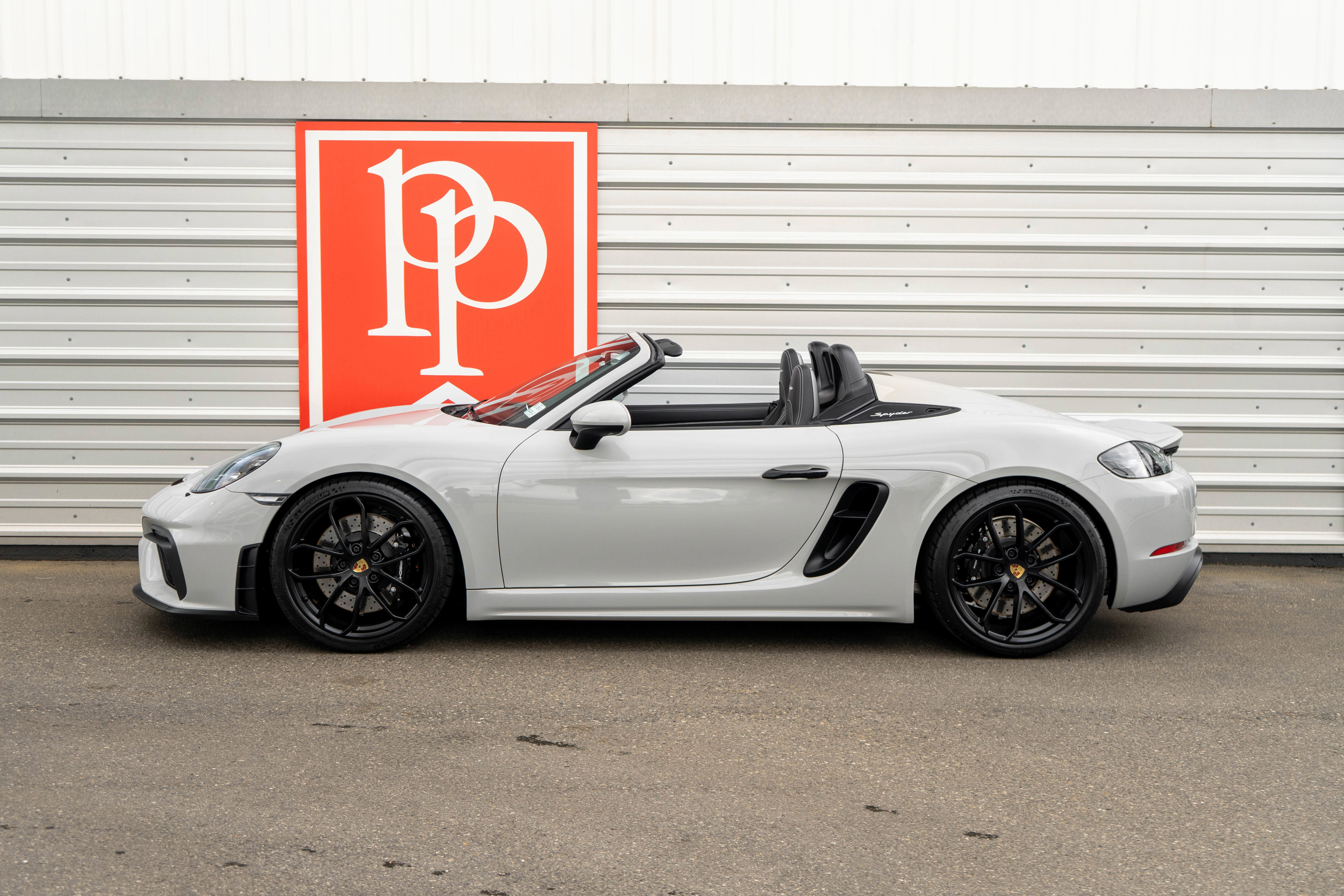 Used 2022 Porsche 718 Boxster Spyder w/ Light Design Package RWD image 36