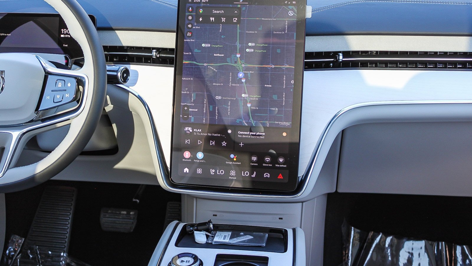 New 2025 Volvo EX90 Ultra w/ Protection Package Premier image 16