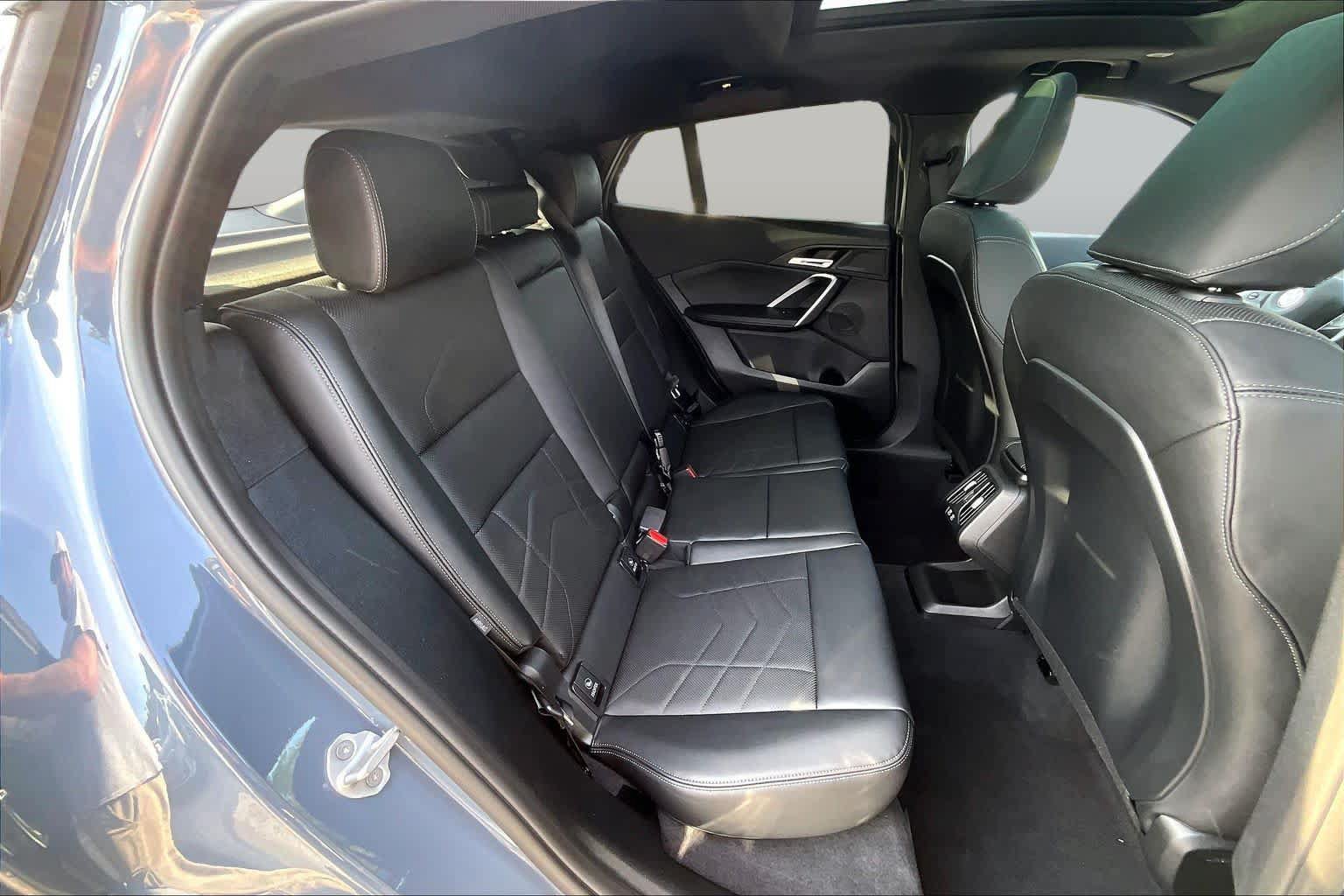 Used 2025 BMW X2 xDrive28i AWD/4WD image 20