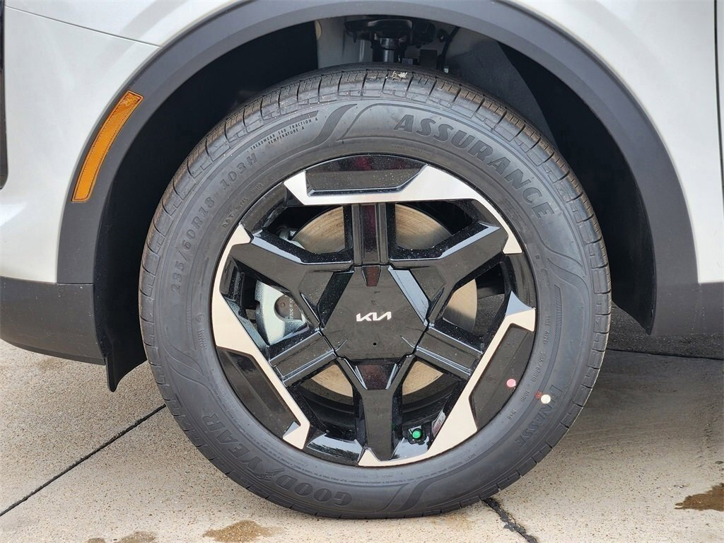 New 2026 Kia Sportage S image 16