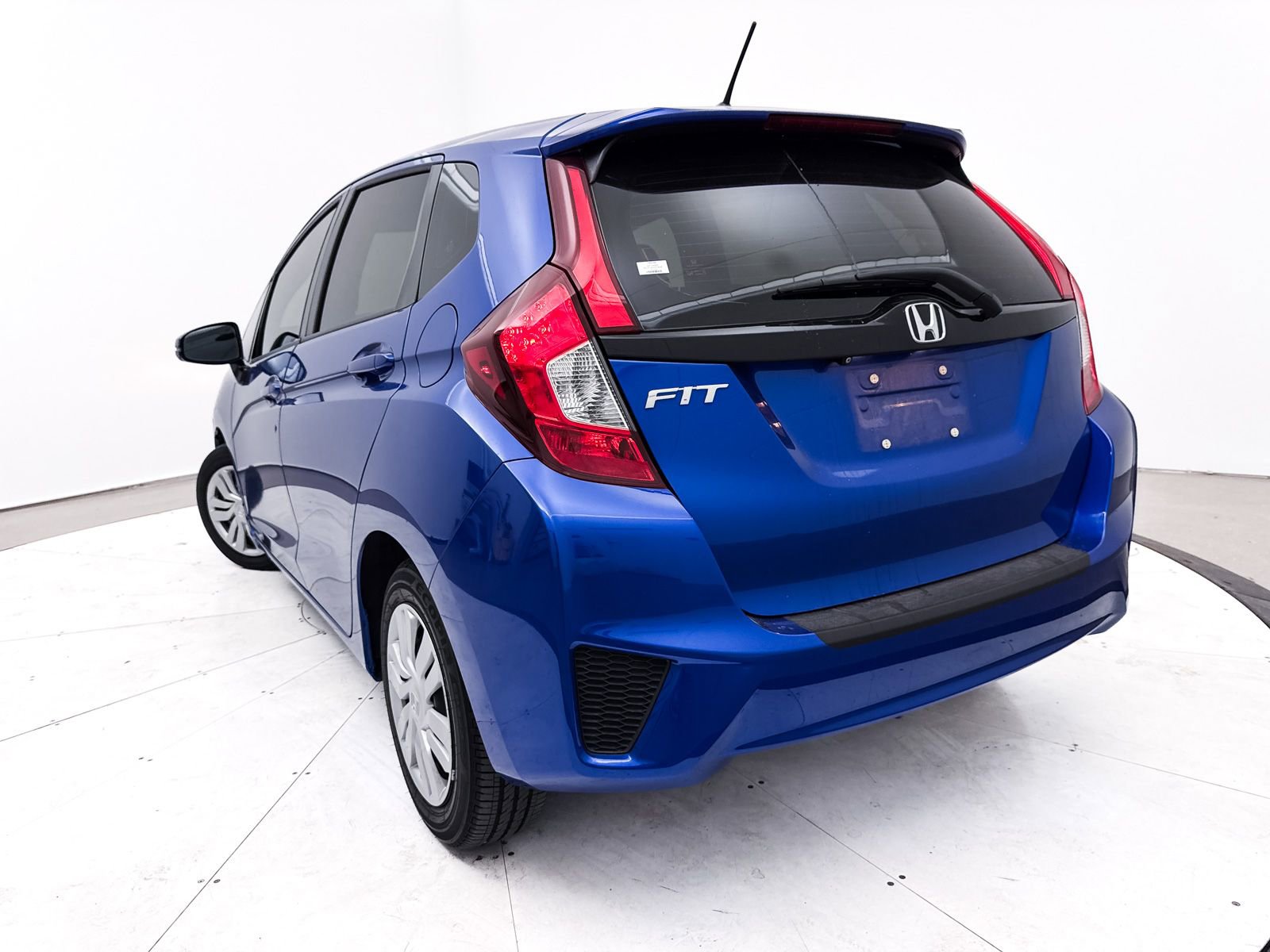 Used 2017 Honda Fit LX image 6