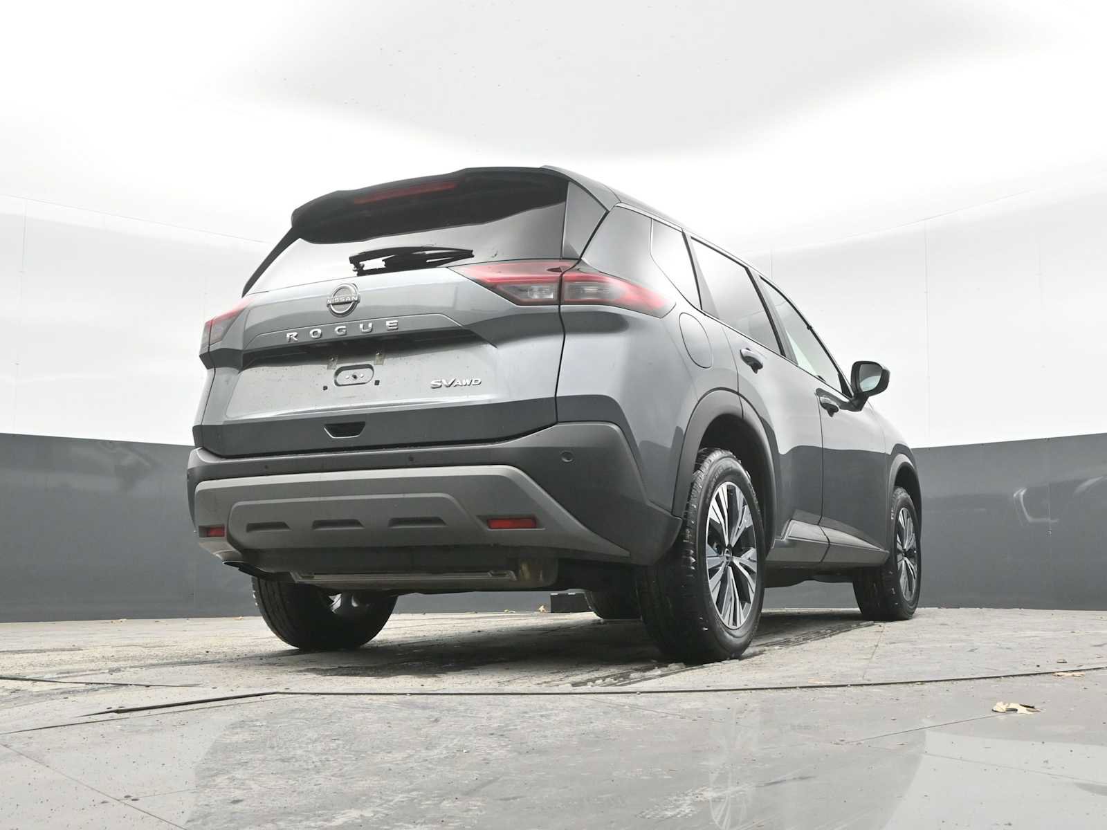 Used 2023 Nissan Rogue SV image 49