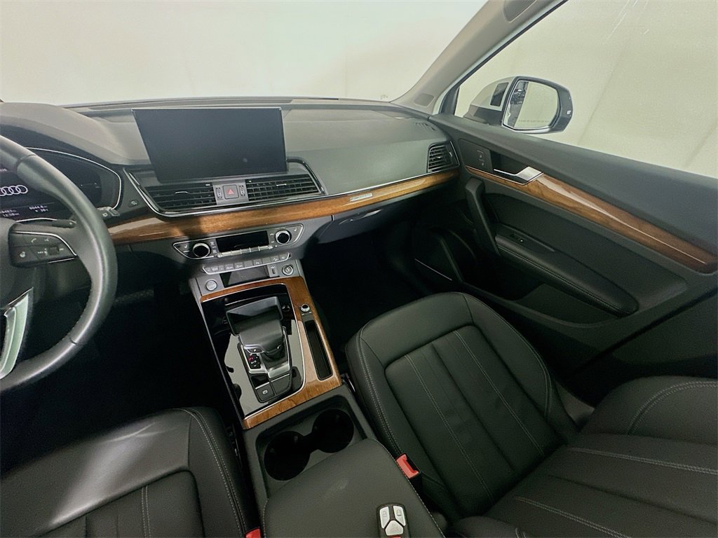 Used 2023 Audi Q5 2.0T Premium Plus image 11