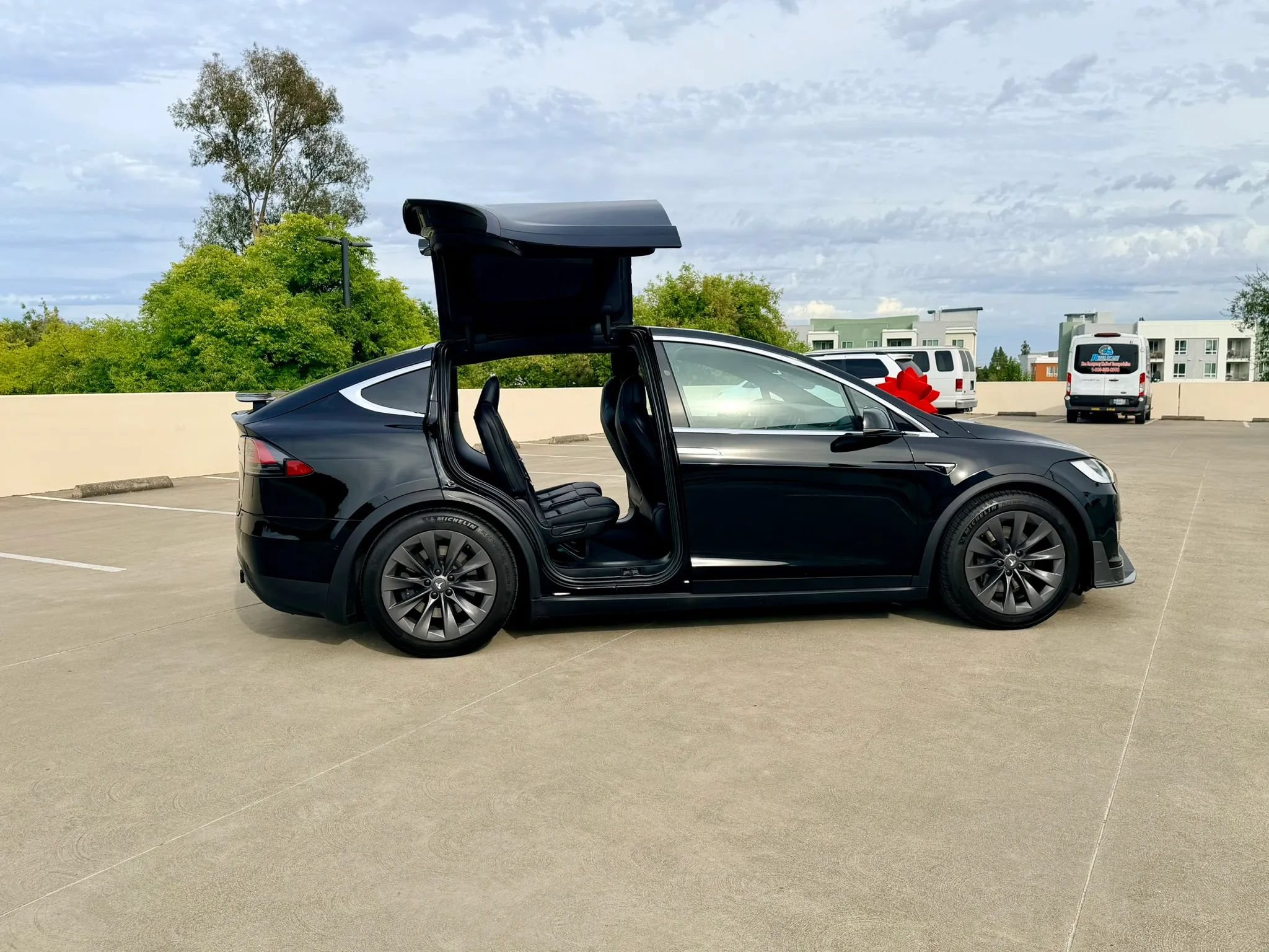 Used 2018 Tesla Model X P100D AWD/4WD image 5