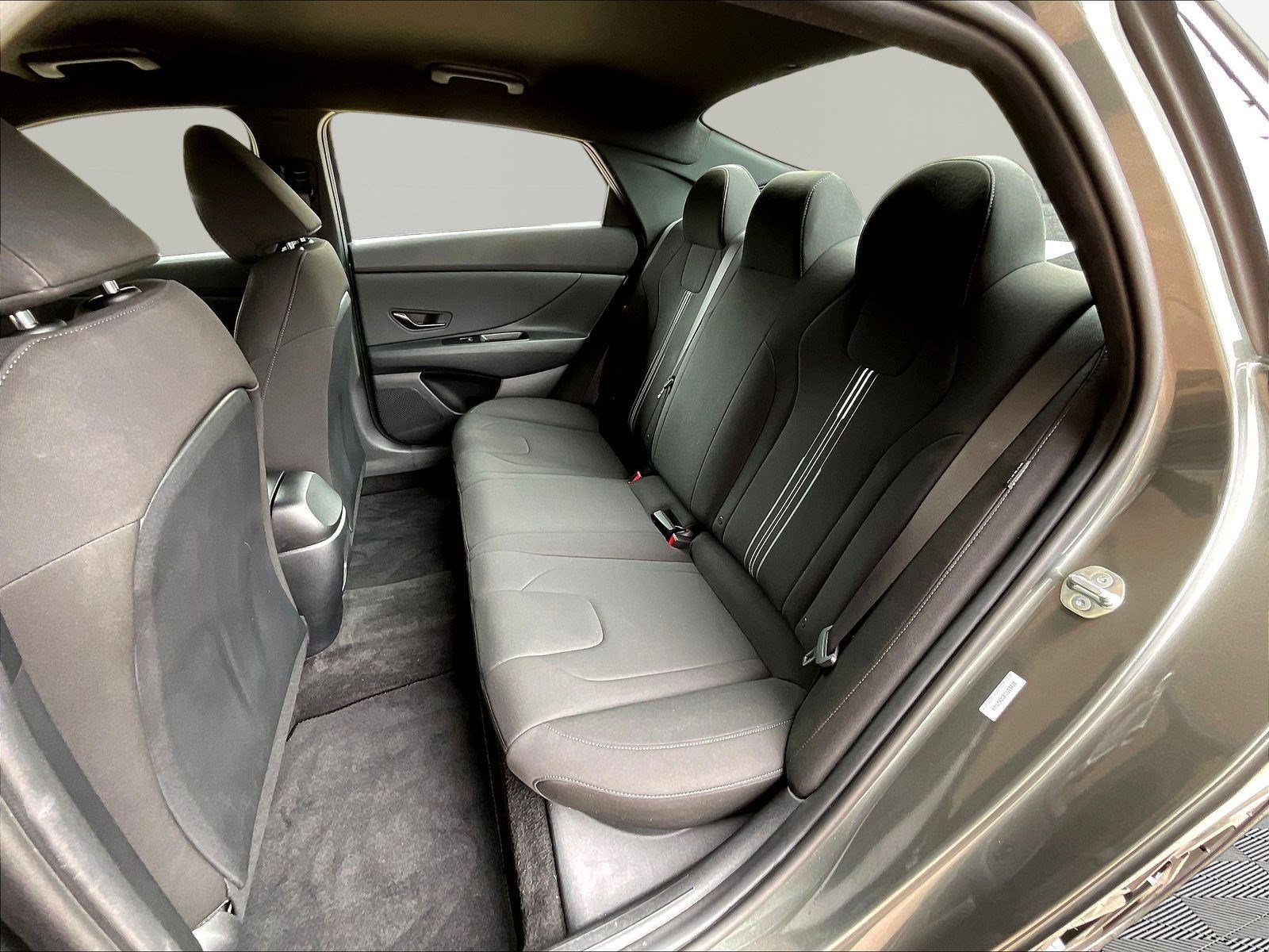 Used 2026 Hyundai Elantra Sport w/ Cargo Package FWD image 21