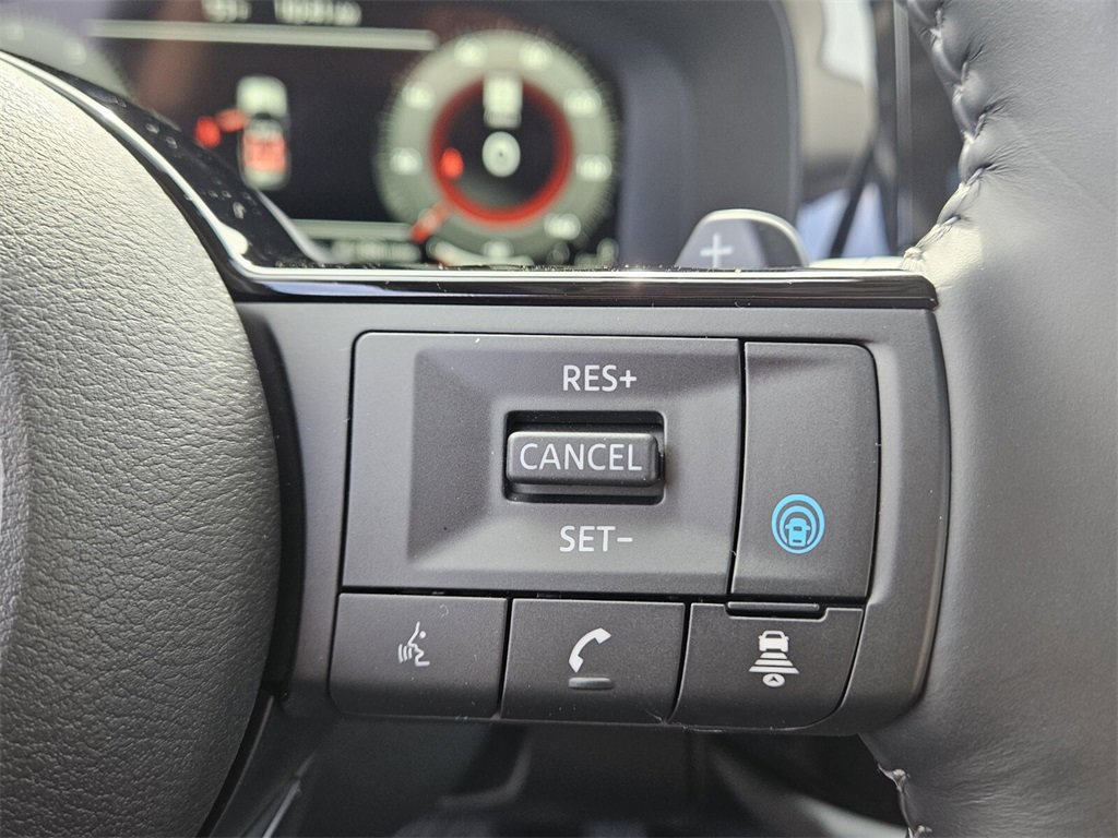 New 2025 Nissan Pathfinder Platinum image 28