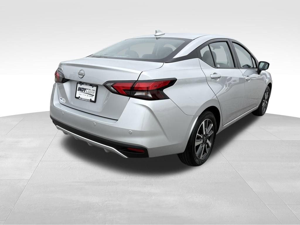 Used 2025 Nissan Versa SV image 4