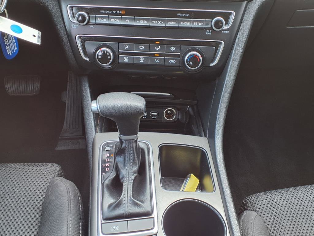 Used 2019 Kia Optima LX image 7