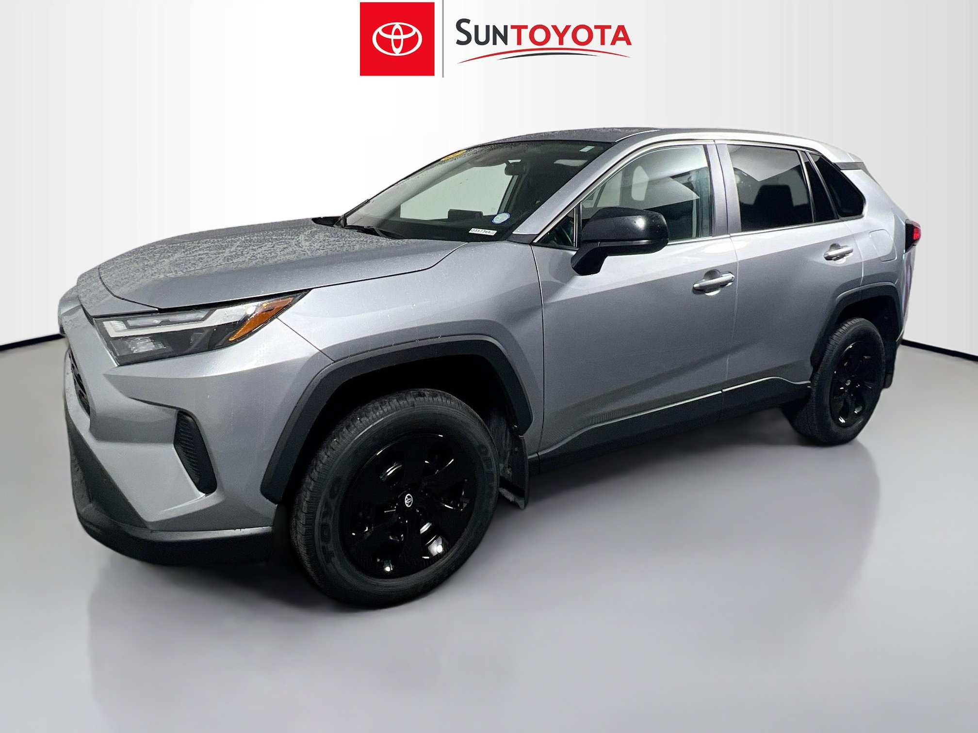 Used 2025 Toyota RAV4 LE FWD image 9