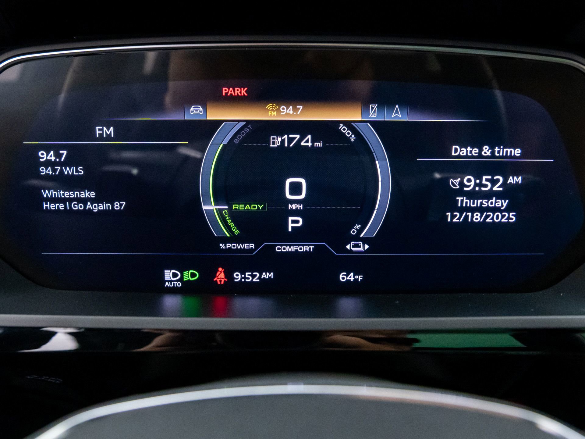 Used 2022 Audi e-tron Premium Plus w/ Premium Plus Package image 27