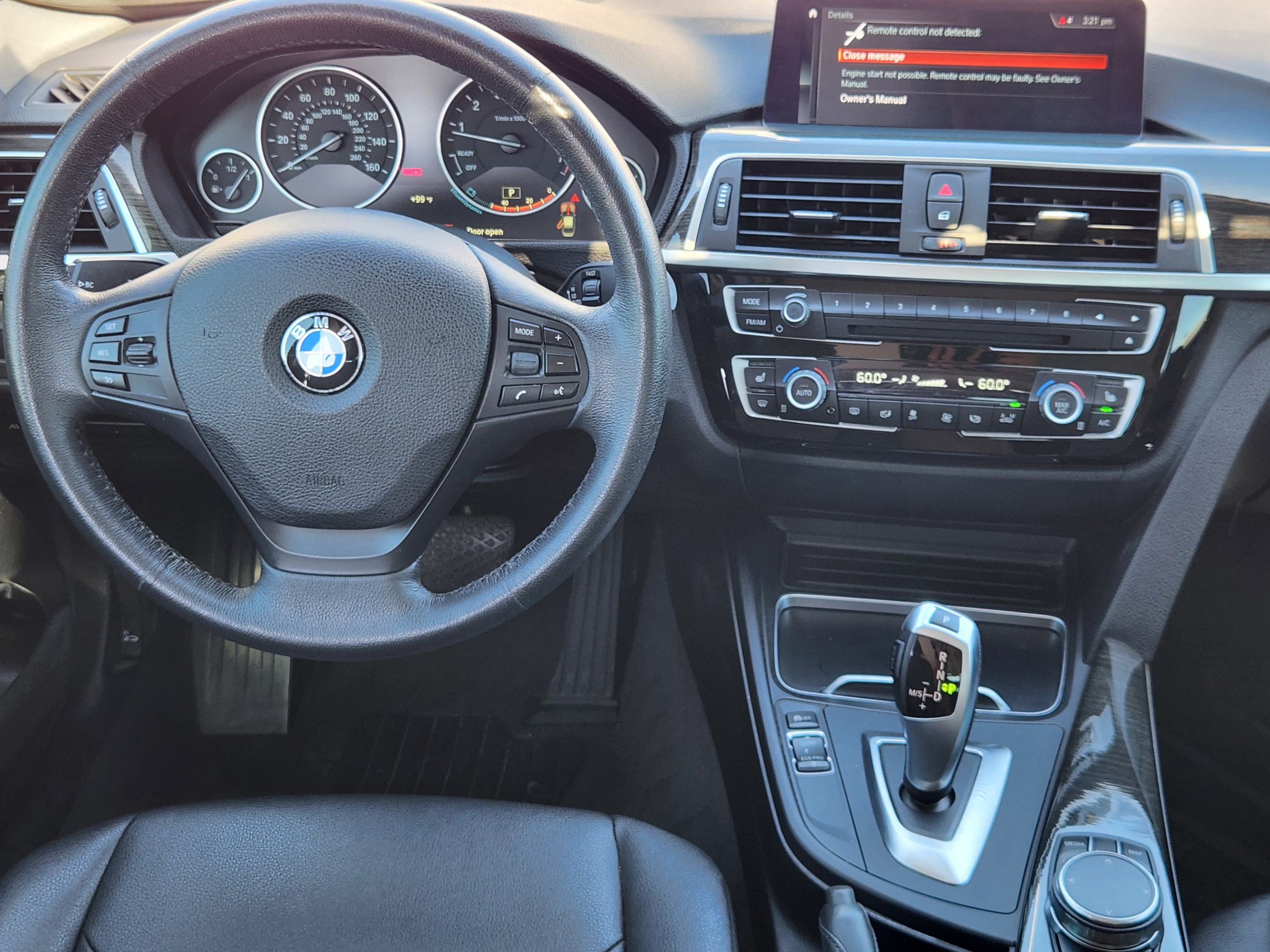 Used 2018 BMW 320i xDrive Sedan w/ Premium Package AWD/4WD image 26