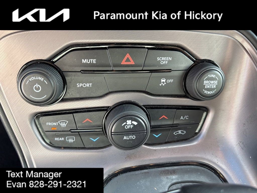 Used 2023 Dodge Challenger SXT image 24