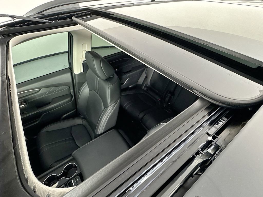 New 2026 Honda Pilot Touring image 27