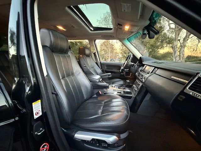 Used 2010 Land Rover Range Rover Supercharged image 26