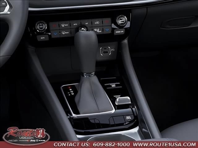 New 2026 Jeep Compass Limited w/ Sun, Sound & Navigation Group AWD/4WD image 25