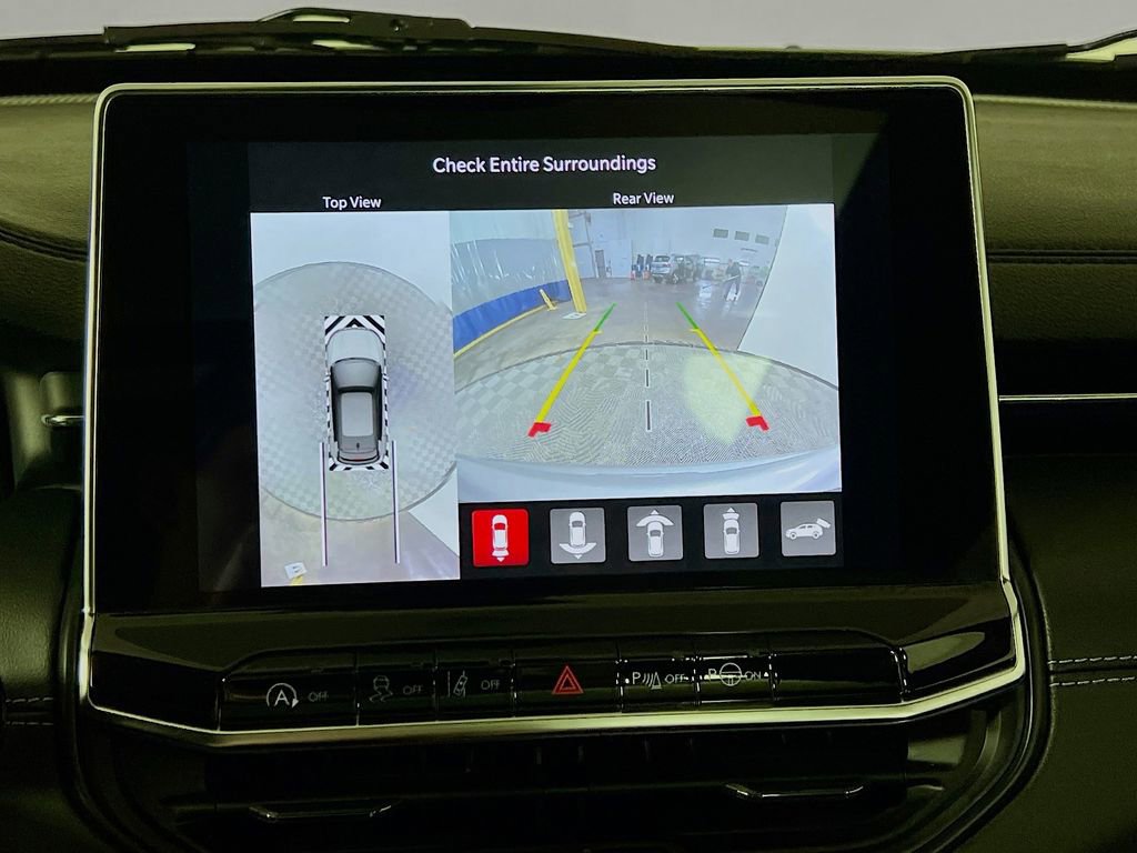 Used 2023 Jeep Compass High Altitude w/ Driver Assist Group I image 14