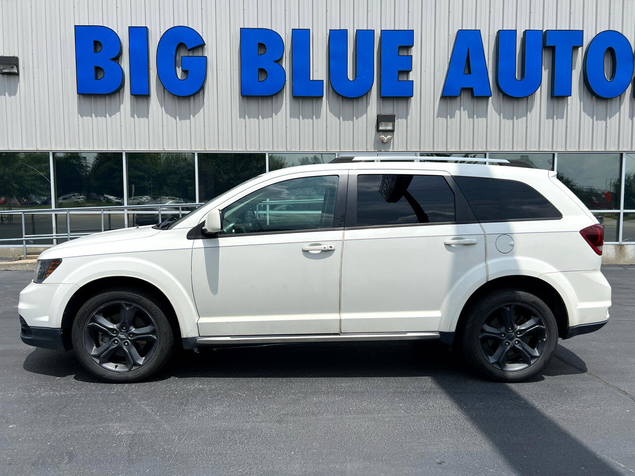 Used 2018 Dodge Journey Crossroad image 2