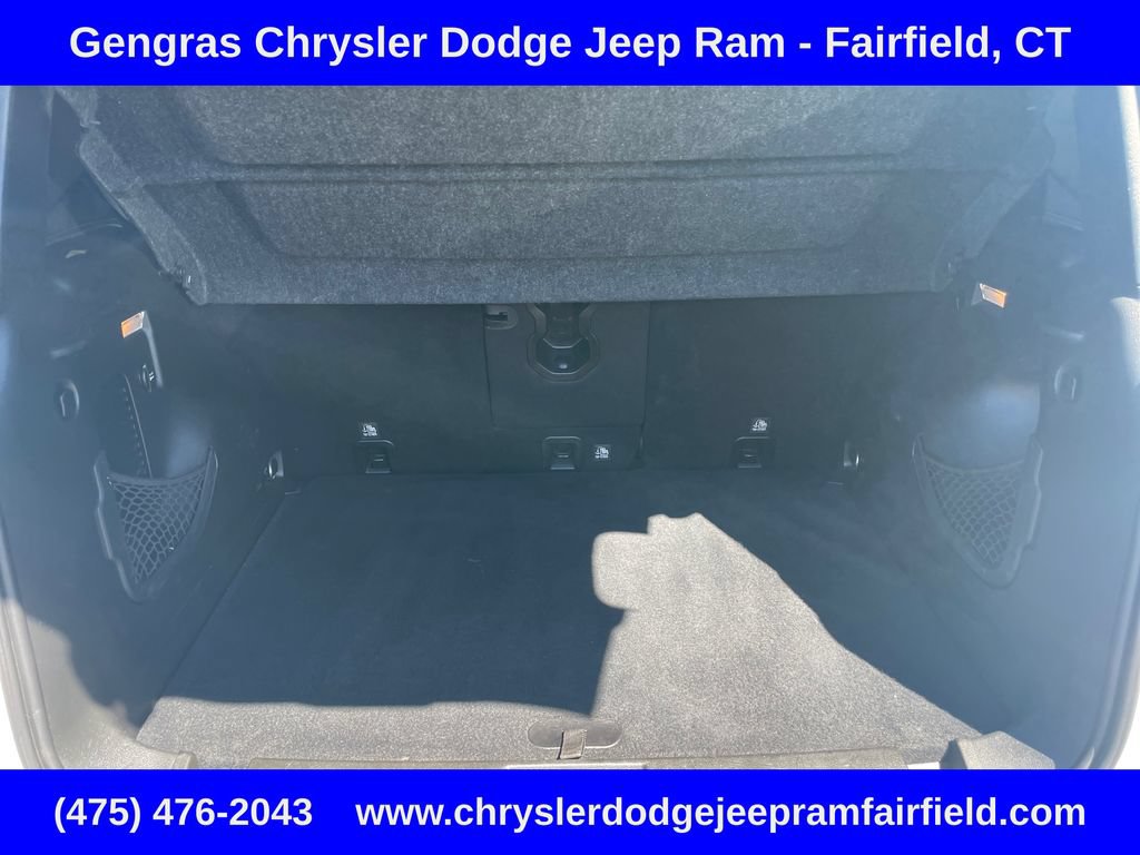 Used 2017 Jeep Renegade Altitude AWD/4WD image 28