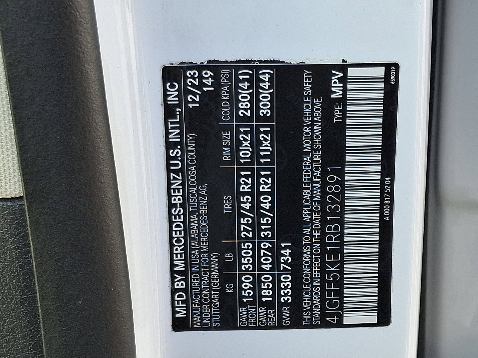 Used 2024 Mercedes-Benz GLS 450 4MATIC image 28