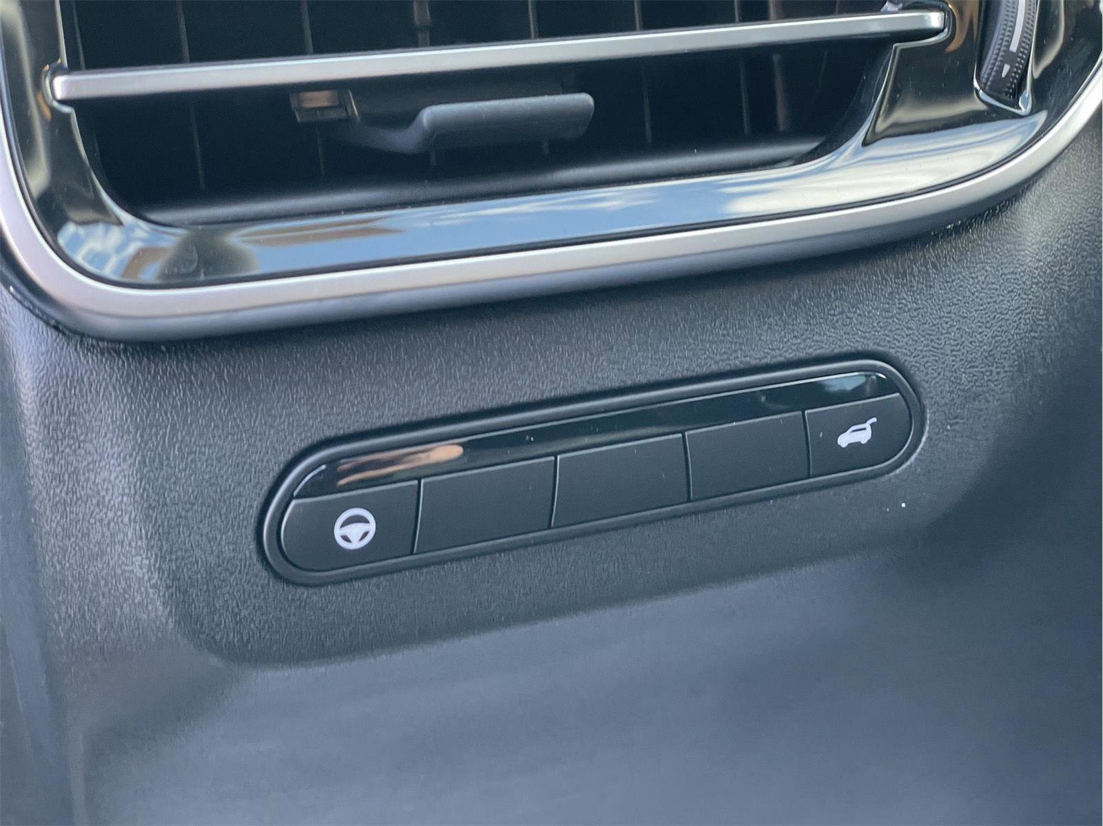 Used 2026 INFINITI QX60 Luxe w/ Cargo Package AWD/4WD image 26