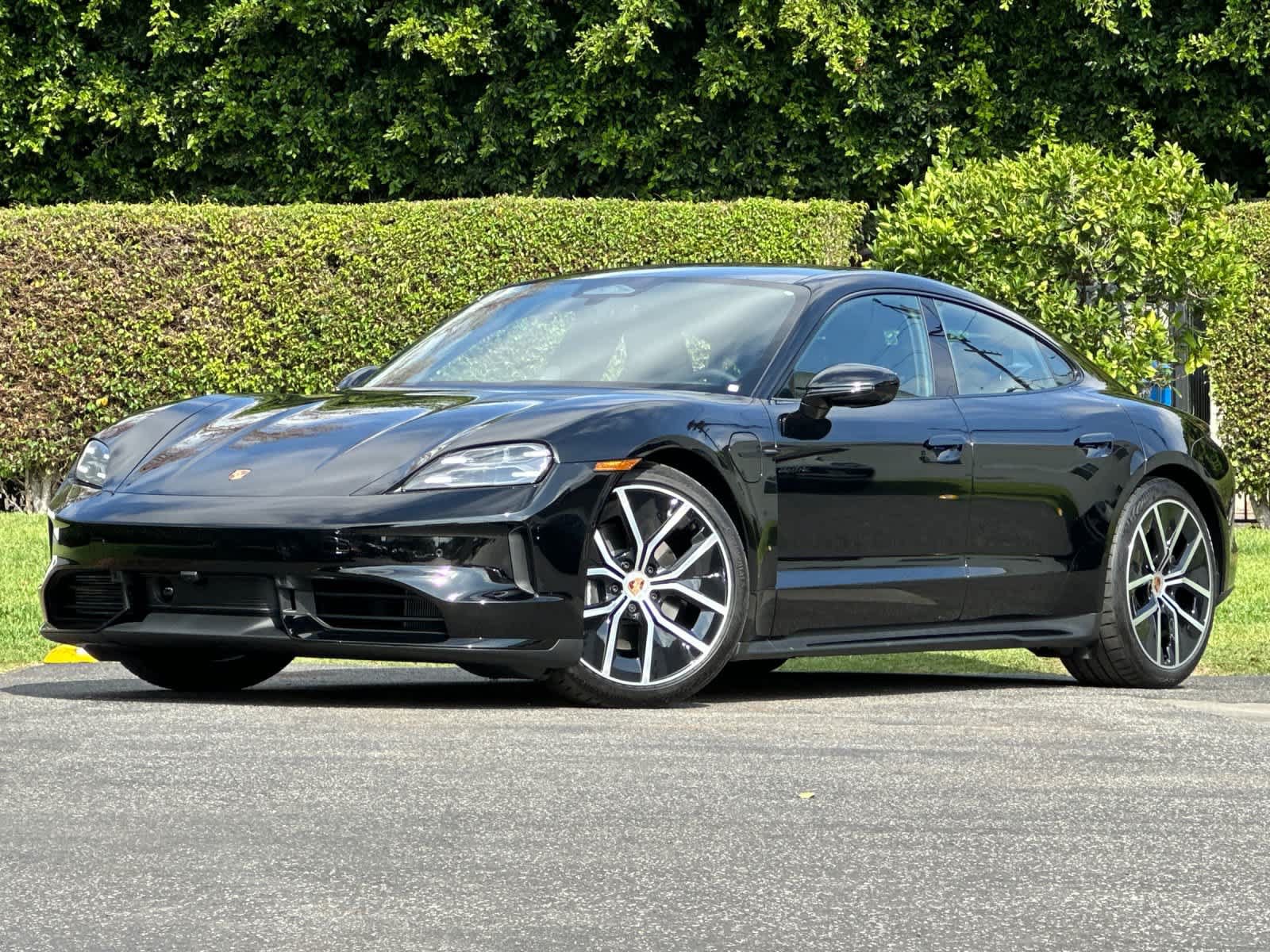 New 2026 Porsche Taycan RWD image 1
