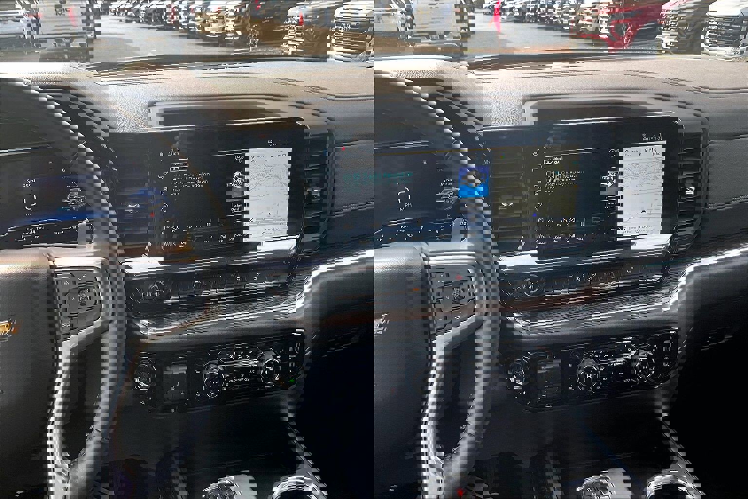 Used 2025 Chevrolet Silverado 1500 LT w/ Leather Package image 6