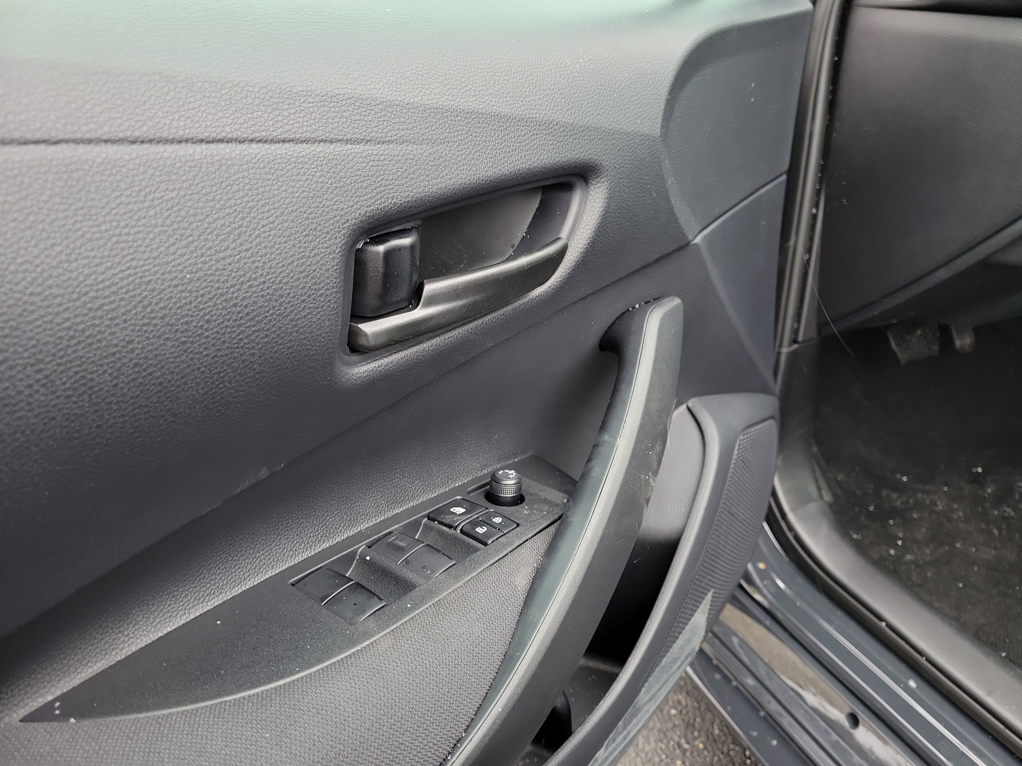 New 2026 Toyota Corolla LE image 18