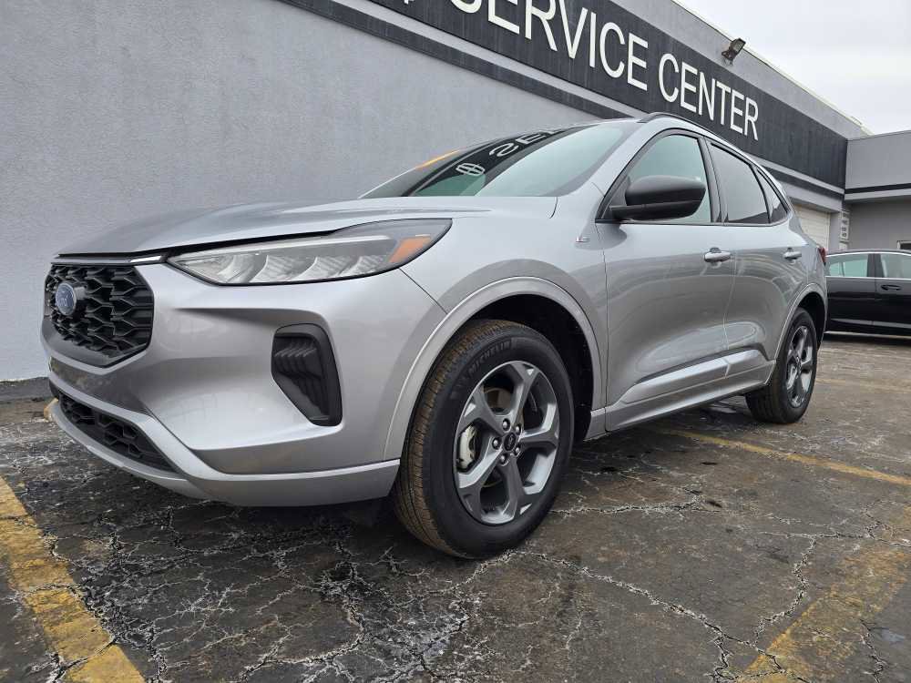 Used 2024 Ford Escape ST-Line w/ Tech Pack #1 image 4