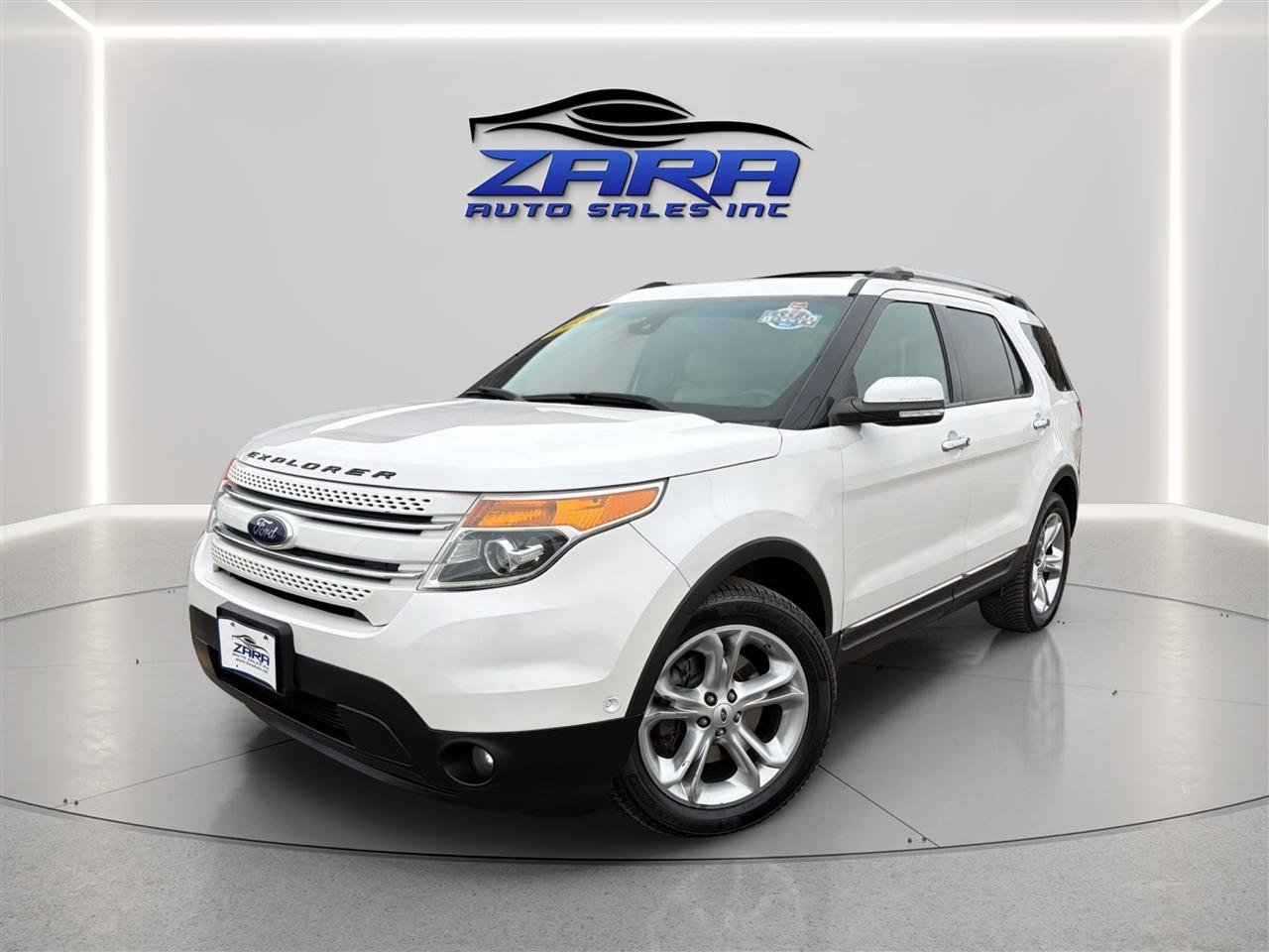 Used 2015 Ford Explorer Limited w/ Equipment Group 302A AWD/4WD image 1