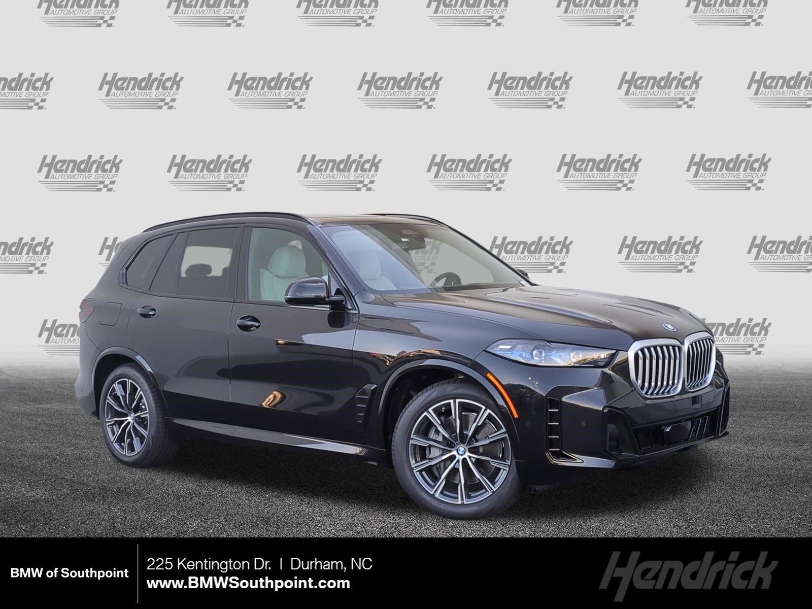 New 2026 BMW X5 xDrive50e w/ M Sport Package AWD/4WD image 1