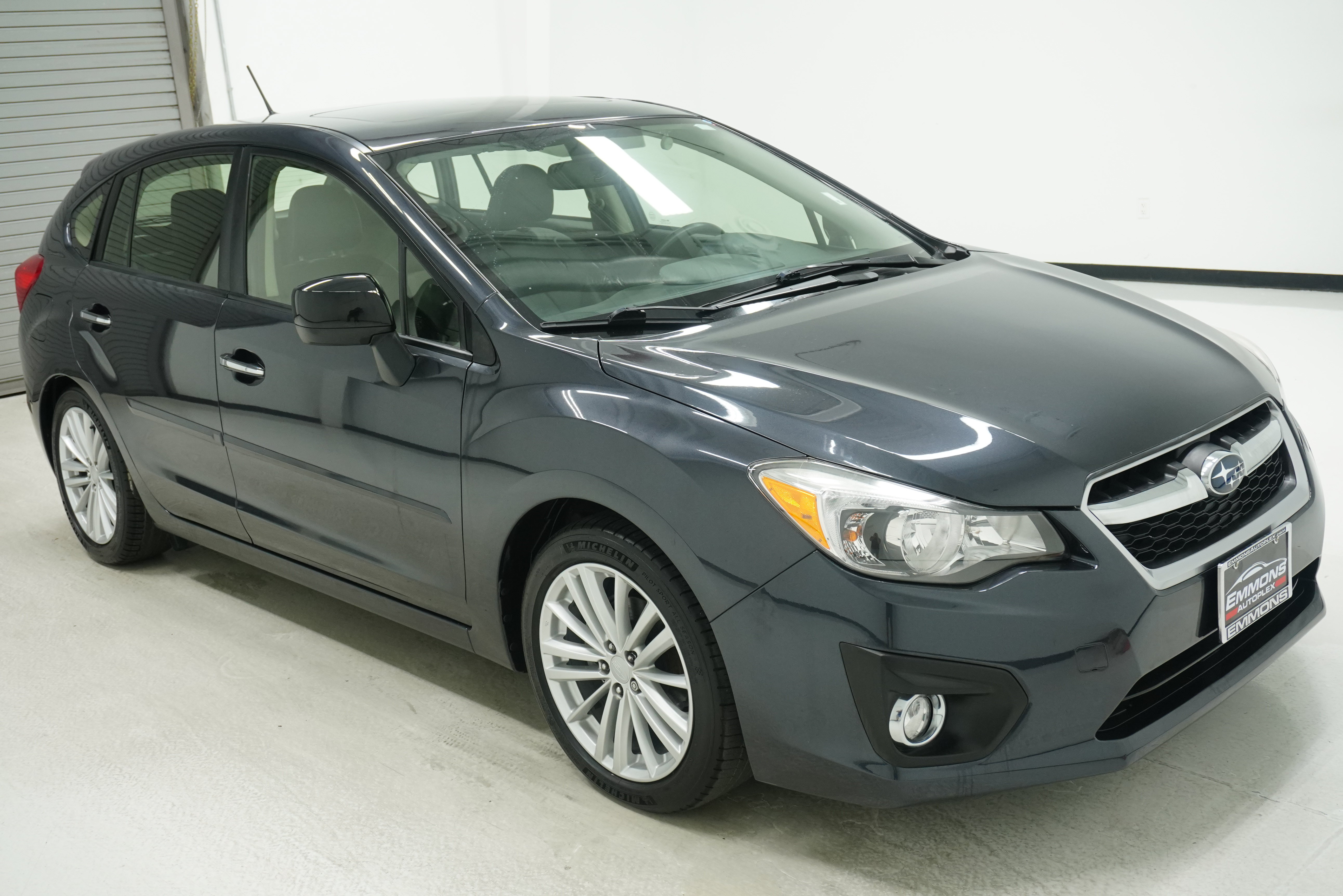 Used 2012 Subaru Impreza 2.0i Limited w/ Popular Pkg 1 AWD/4WD image 3