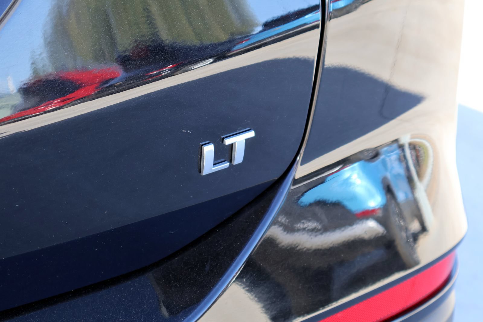 Certified 2023 Chevrolet Equinox LT FWD image 8
