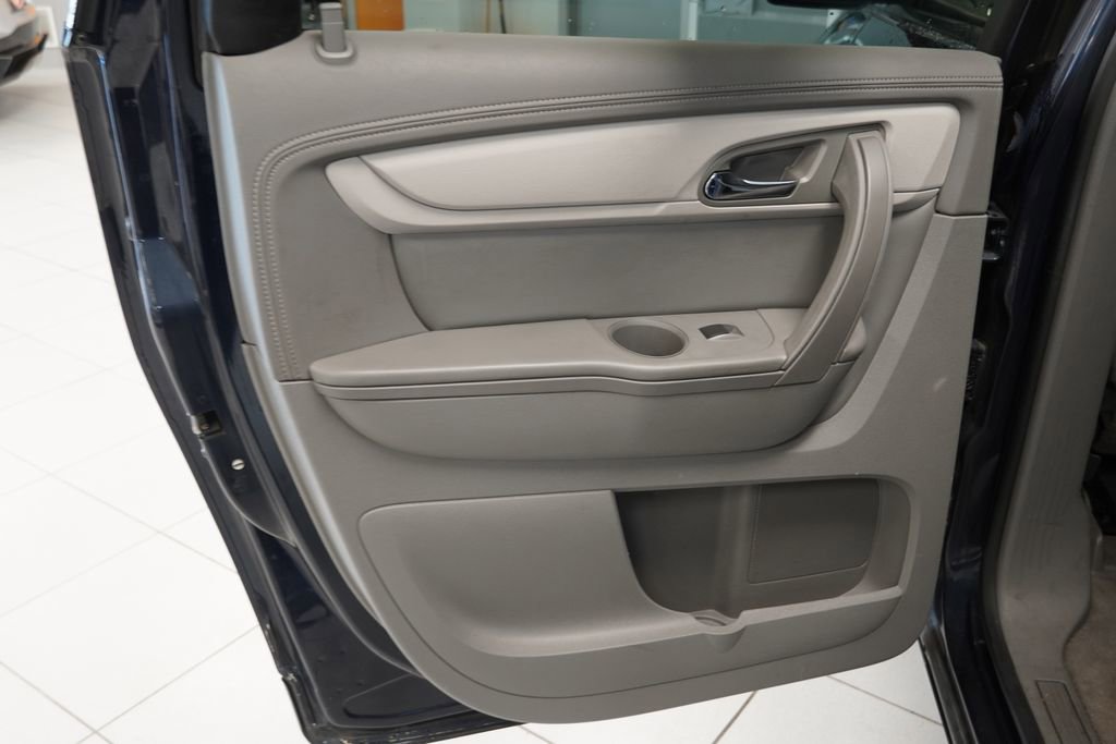 Used 2017 Chevrolet Traverse LS FWD image 22